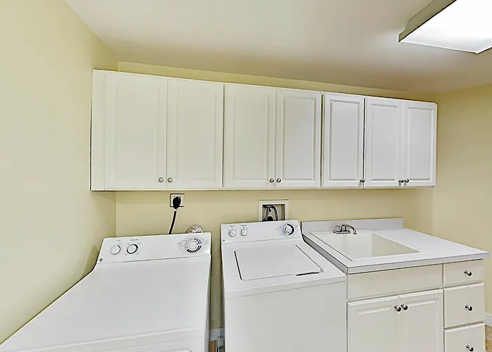 Mariners Watch 205 Apartment